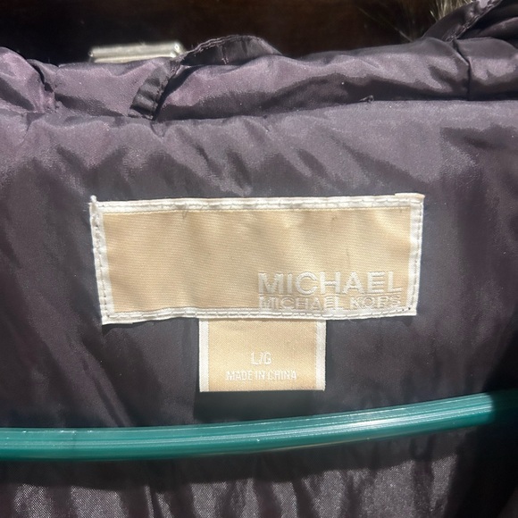 Michael Kors 3/4 length coat - Picture 4 of 5